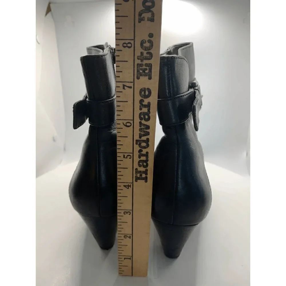 ECCO Black Boot - Picture 7 of 10